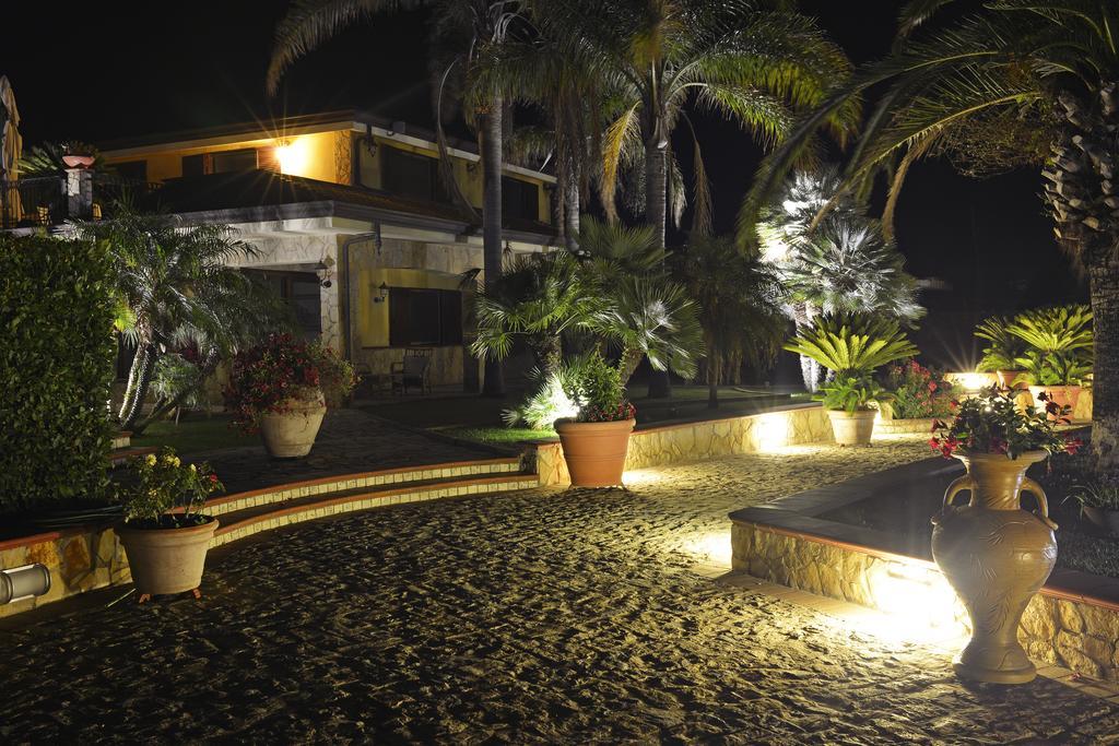 Complesso Turistico Ricettivo L'Oasi Del Golfo Di Salerno Apartment Battipaglia Bagian luar foto