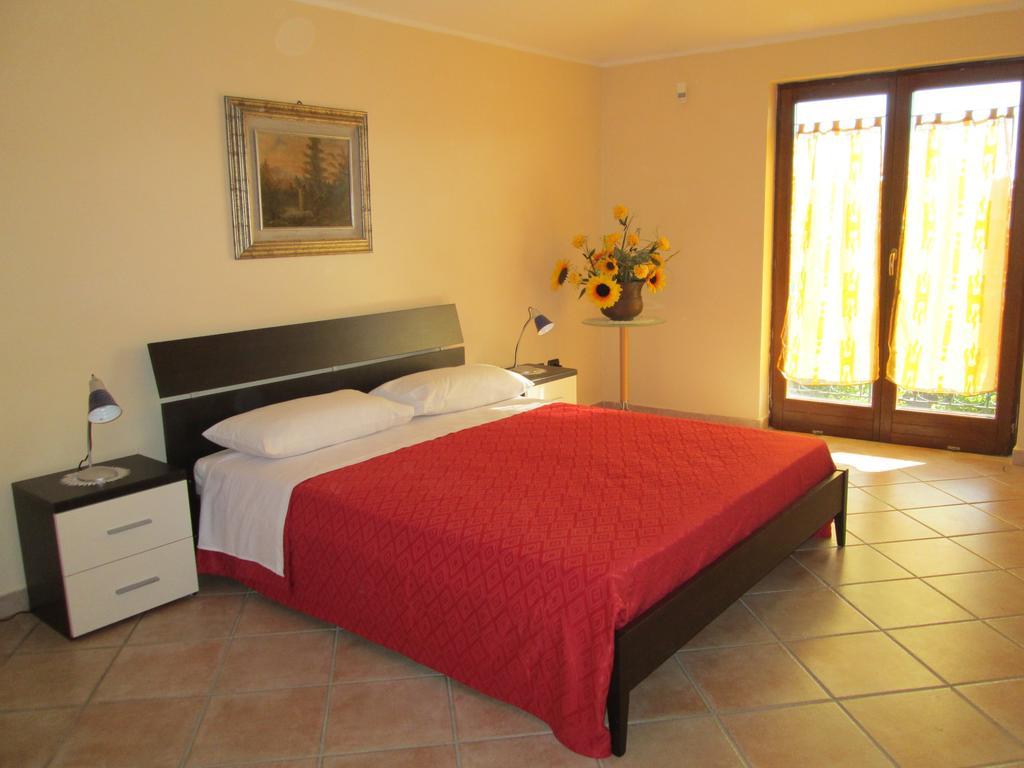 Complesso Turistico Ricettivo L'Oasi Del Golfo Di Salerno Apartment Battipaglia Bagian luar foto