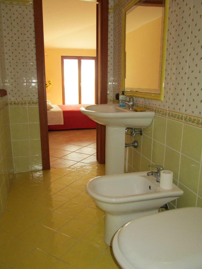 Complesso Turistico Ricettivo L'Oasi Del Golfo Di Salerno Apartment Battipaglia Ruang foto