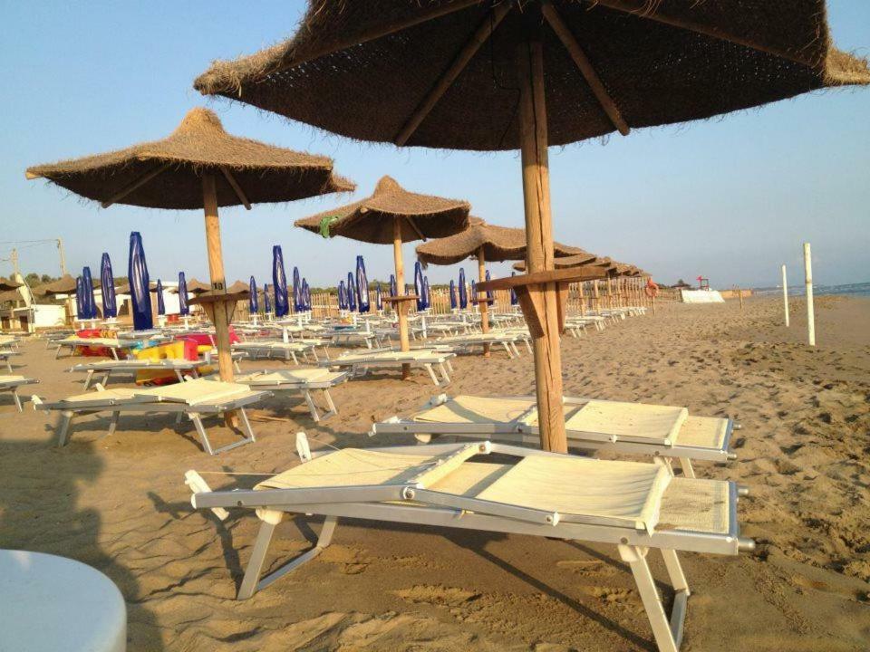 Complesso Turistico Ricettivo L'Oasi Del Golfo Di Salerno Apartment Battipaglia Bagian luar foto